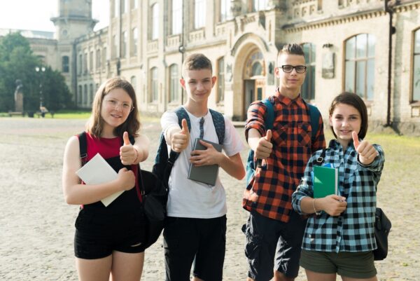 Loi-ich-khi-du-hoc-My