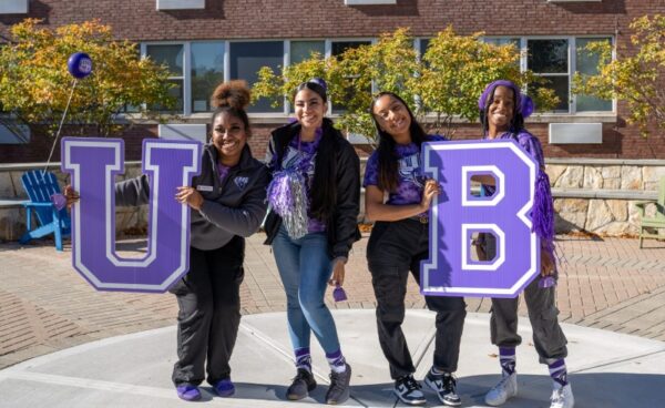 Tai-UB-co-gan-4.000-sinh-vien-dang-theo-hoc-trong-do-hon-25-la-sinh-vien-quoc-te-tu-80-quoc-gia