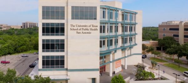 Hoc-phi-yeu-cau-dau-vao-tai-UTSA