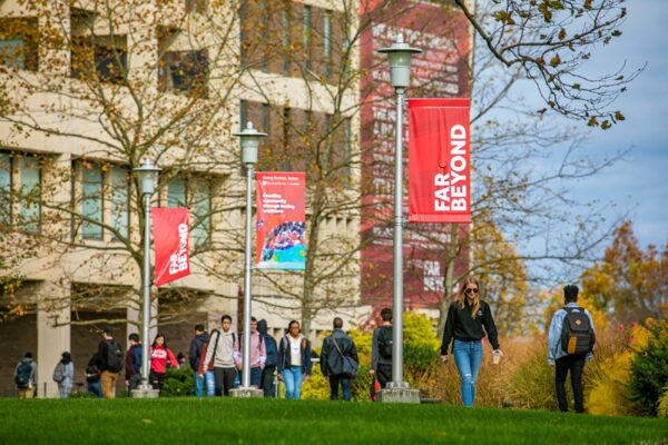 Ly-do-lua-chon-Stony-Brook-University-khi-du-hoc-My