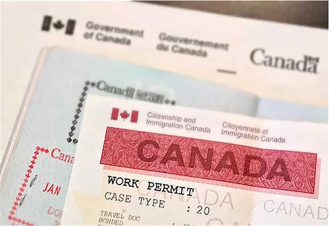 Lam-them-tai-Canada-co-can-xin-Work-Permit